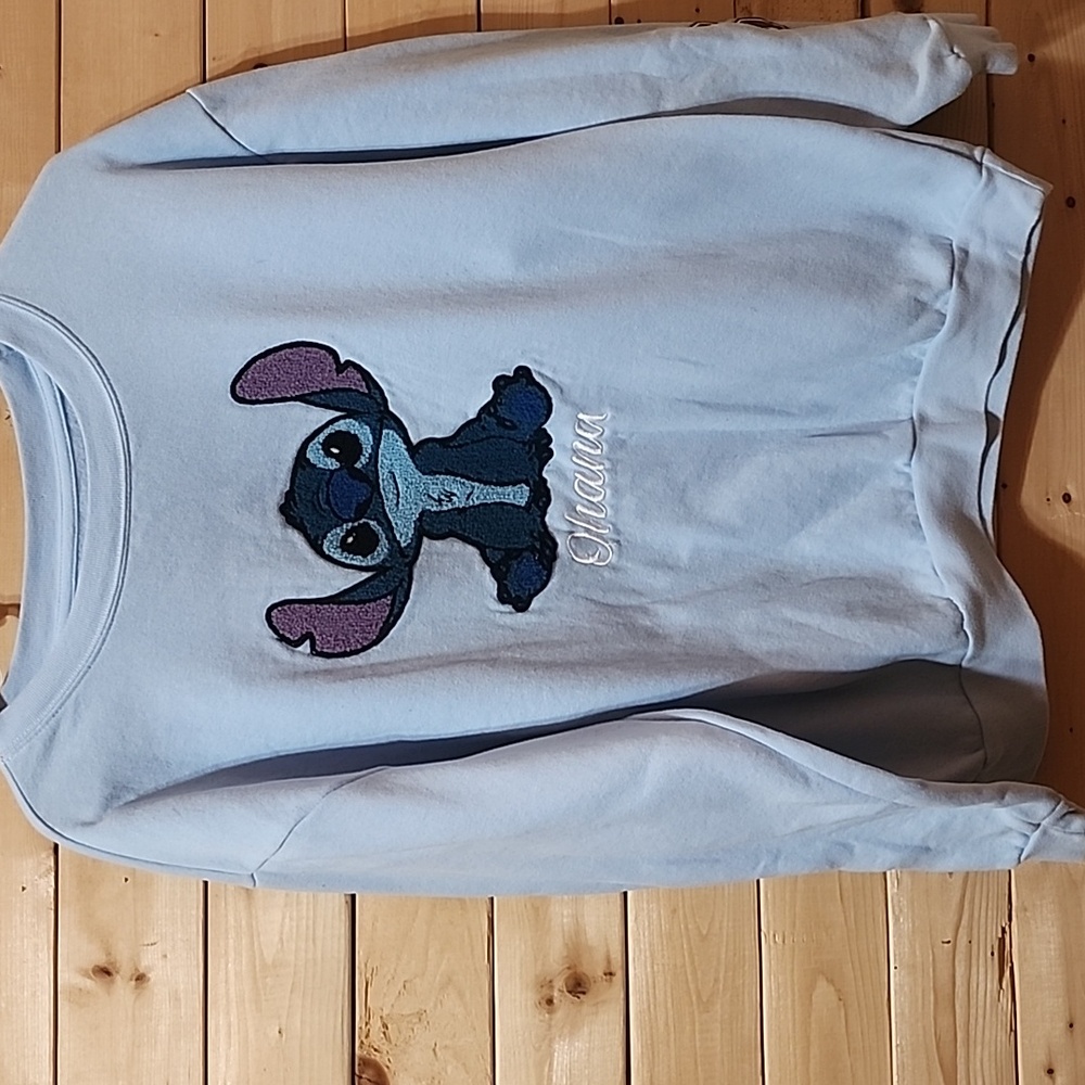 Disney Stitch Sweatshirt Ohana Sixe XL Womans Cotton Blend